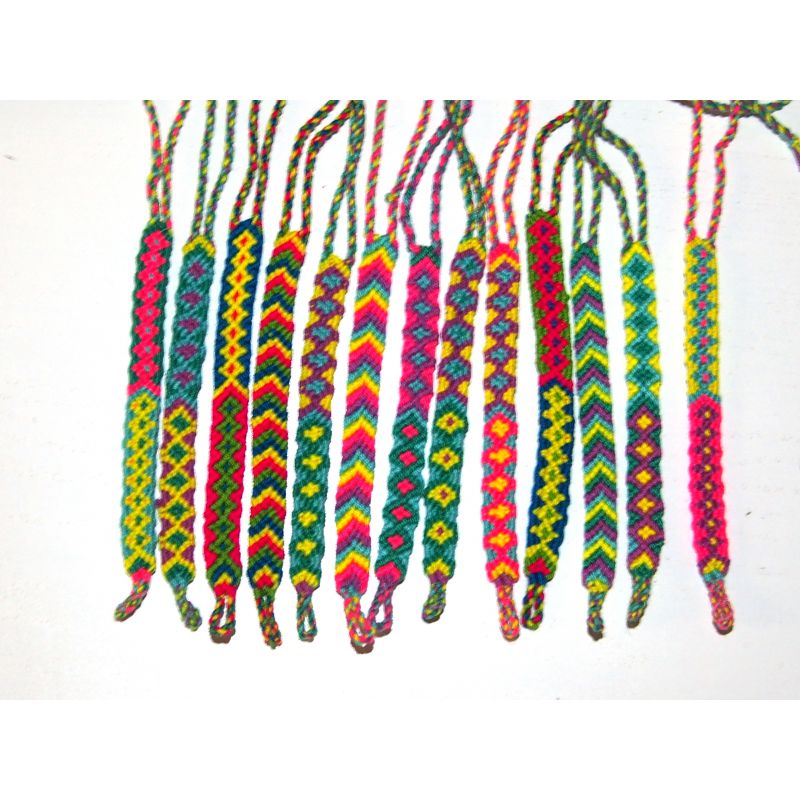 Bracelet wayuu coloré